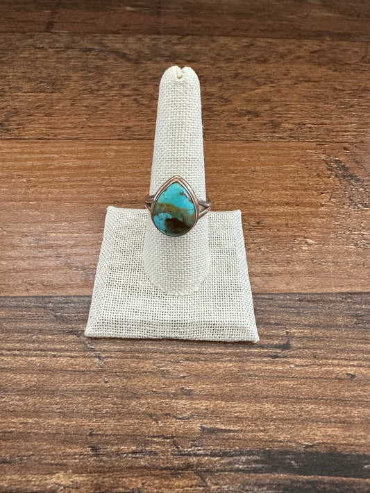 Adjustable Single Stone Ring