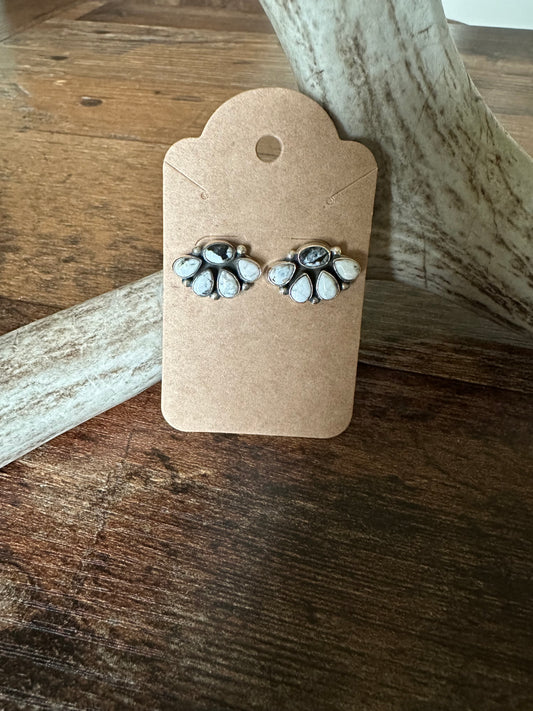 Half Cluster White Buffalo Studs